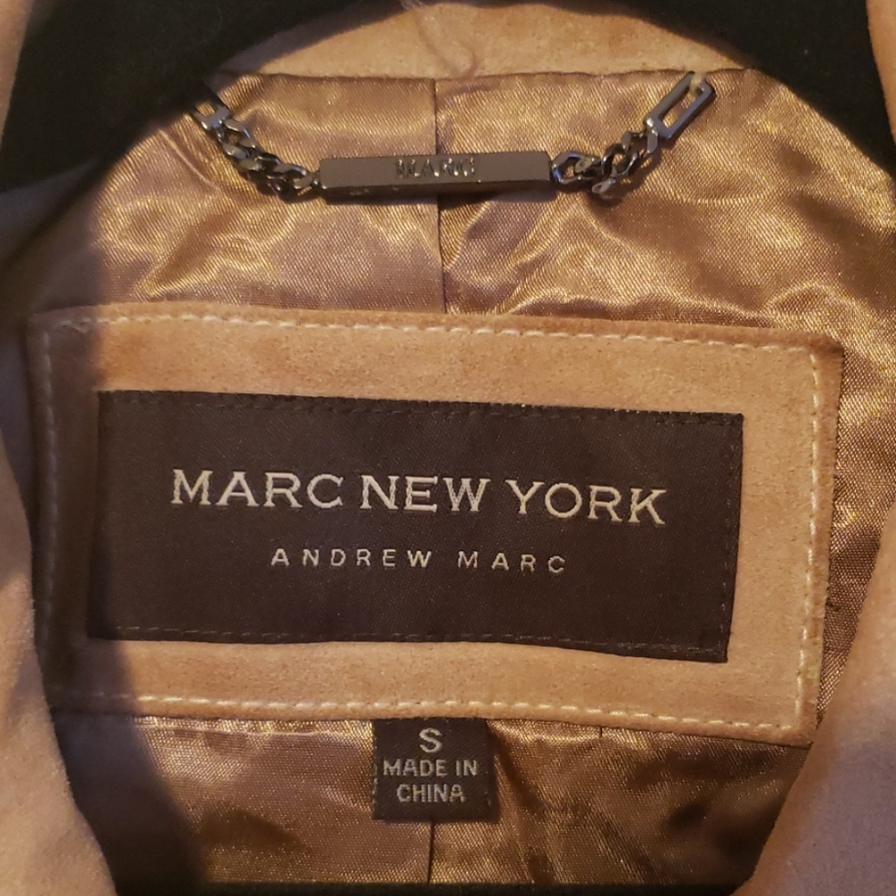 Jacket - Picture 4 of 5